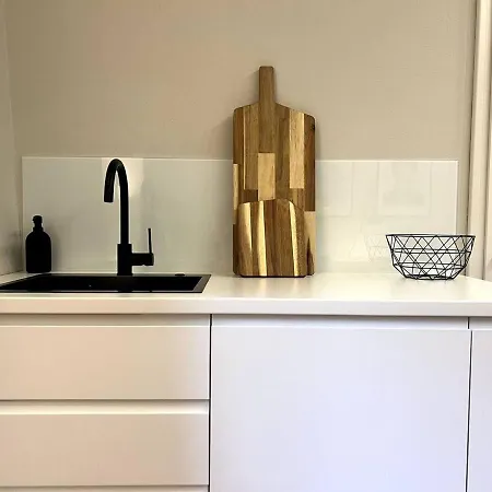 아파트 Design Altstadt Am Markt Mit Parkplatz