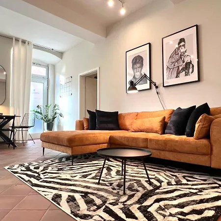 Design Altstadt Am Markt Mit Parkplatz * Pirna