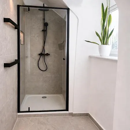 Design Altstadt Am Markt Mit Parkplatz