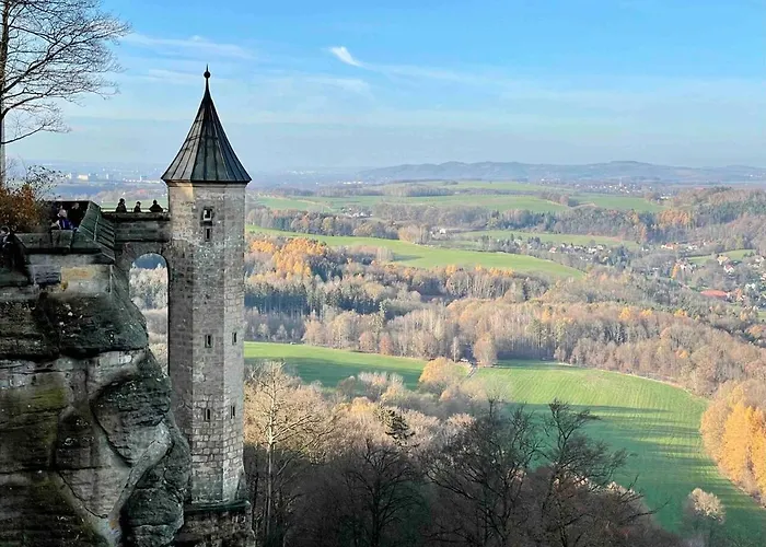 Design Altstadt Am Markt Mit Parkplatz